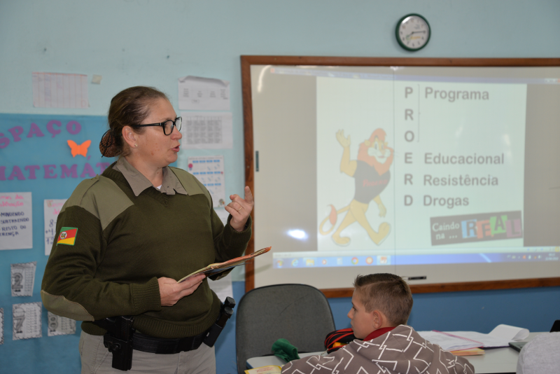 Programa Educacional de Resistência às Drogas teve sua primeira atividade em Nova Candelária